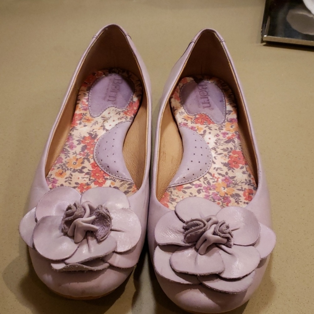 Born flat shoes